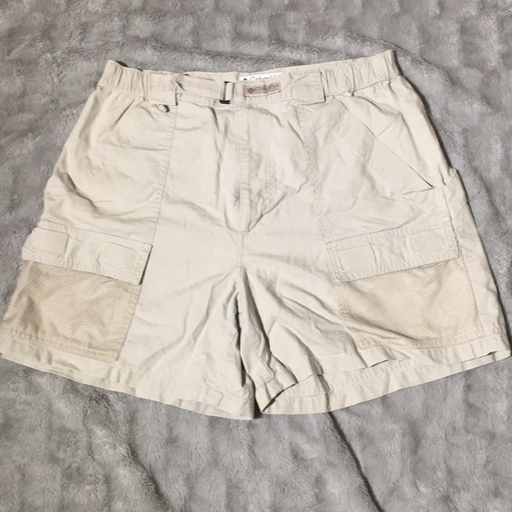 Columbia PFG shorts men’s medium